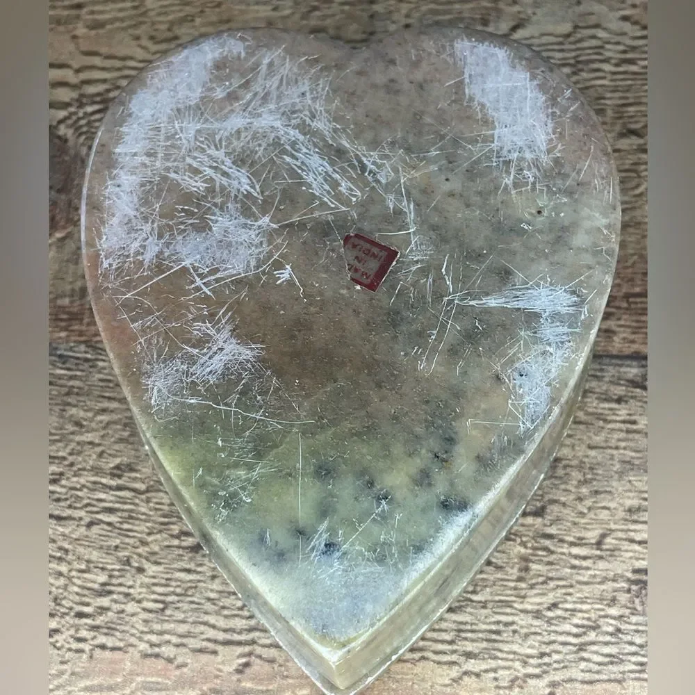 Mother-of-Pearl Abalone Inlay SoapStone Heart Trinket Box / Dish Vintage